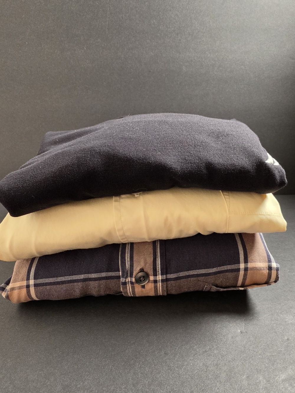 Bundle Of 3. 2 Nautica Men's Dress Buttondowns And 1 LS Tee